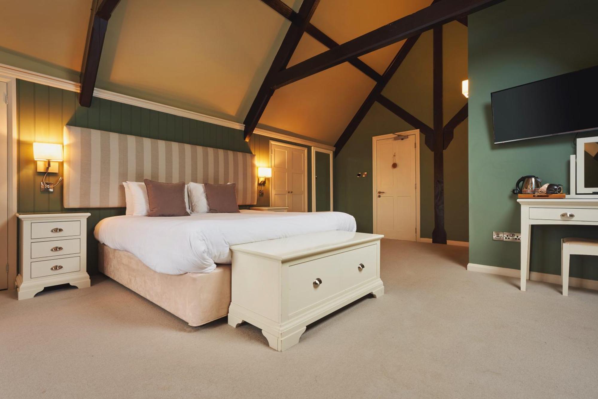 فندق Rose And Crown Yealmpton المظهر الخارجي الصورة