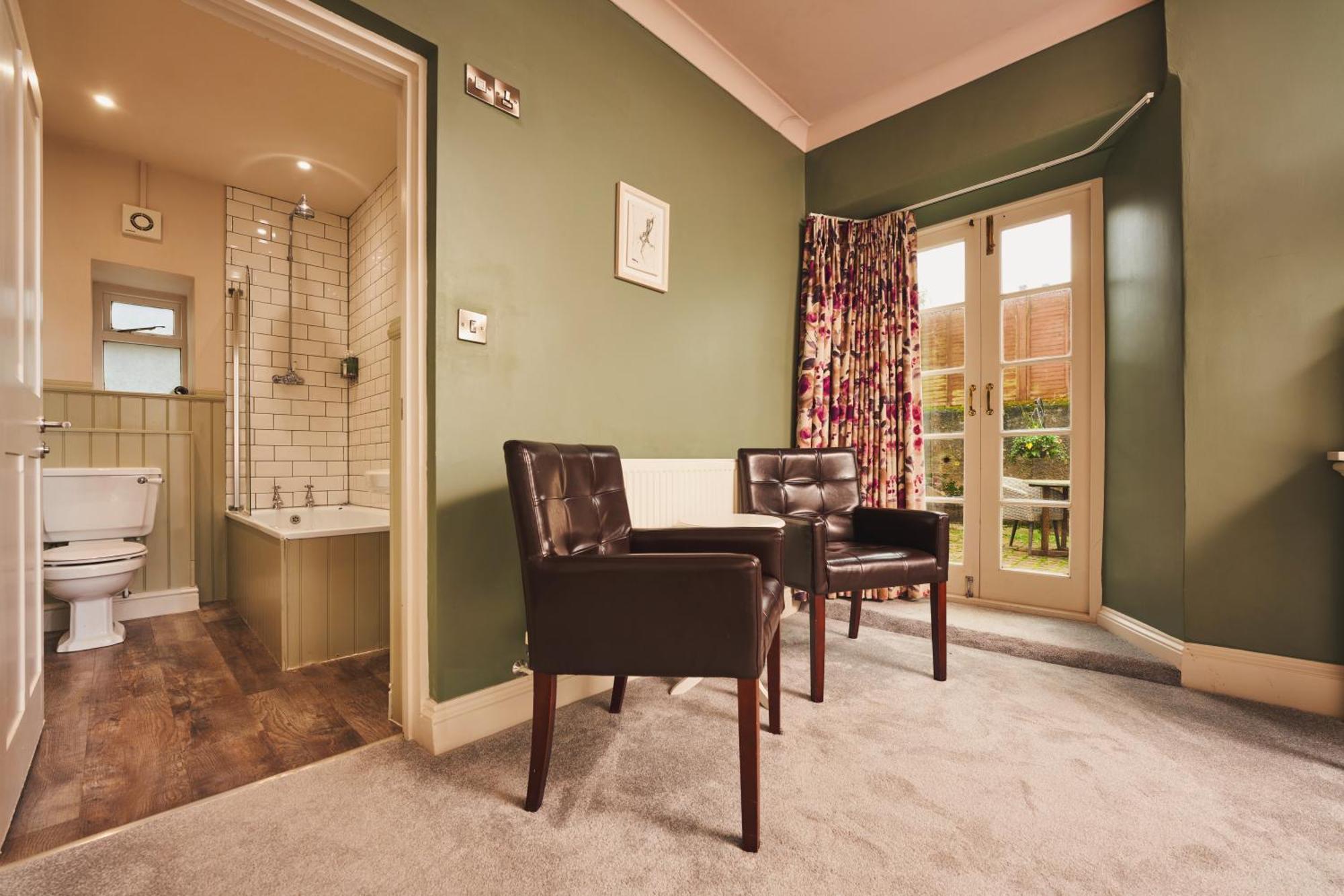 فندق Rose And Crown Yealmpton المظهر الخارجي الصورة